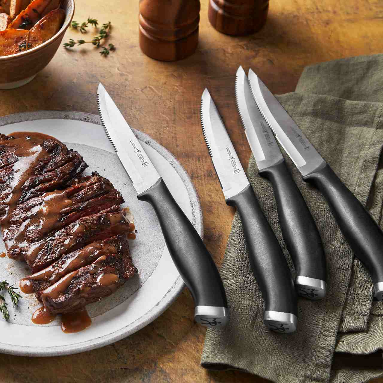 Henckels Steak Knives | Silvercap 4 Piece Set - Kitchen Switchen